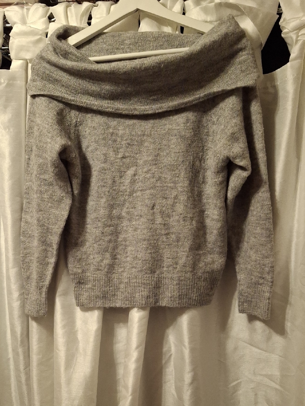 H&M Light Gray Off-the-Shoulder Knit Sweater